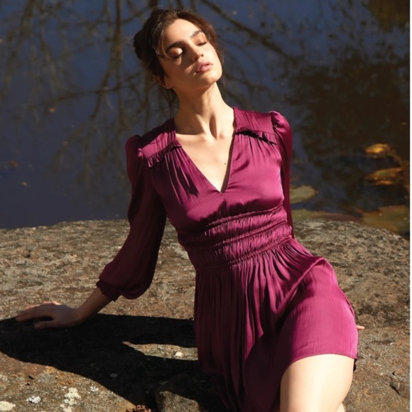 Maje Dresses & Skirts - Maje Rianne satin mini v-neck ruched dress crepe long sleeve purple red pink